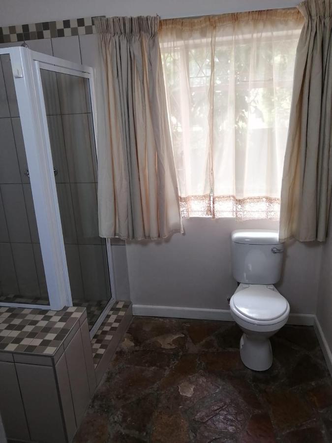 36 Mount Road Guesthouse And Self Catering Port Elizabeth Extérieur photo